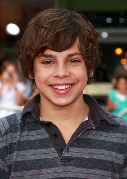 Jake T. Austin - Images Gallery